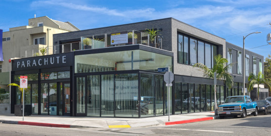 542 Rose Ave – The Rose of Venice