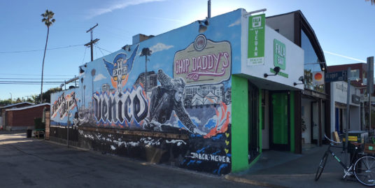 1146 Abbot Kinney – Entitled Take Away Restaurant